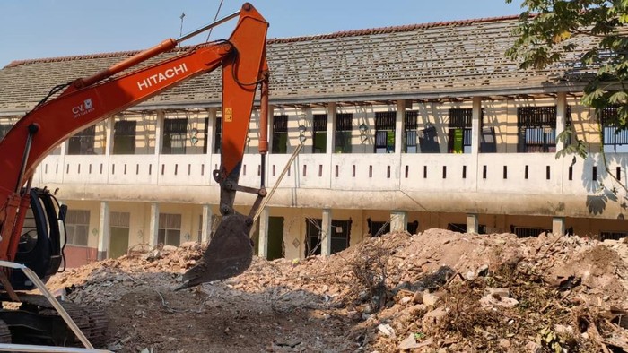 Bangunan lama SDN Pondok Cina 1 Depok dibongkar (Kurniawan/detikcom)