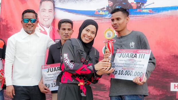 Even Boat Racing. (Foto: Dok Dispar Pelalawan) Even Boat Racing. (Foto: Dok Dispar Pelalawan)