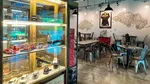 8 Kafe Tema Mobil di Malaysia, Cocok Buat Pencinta Mobil!
