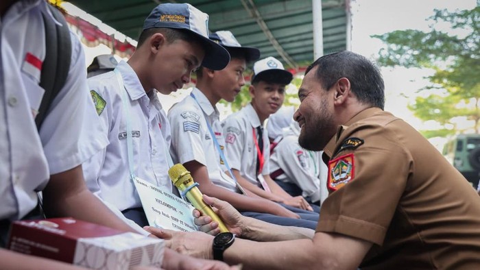 Kisah Anak Pengemudi Ojek Bisa Lanjut Sekolah di Sekolah Kemitraan Jateng