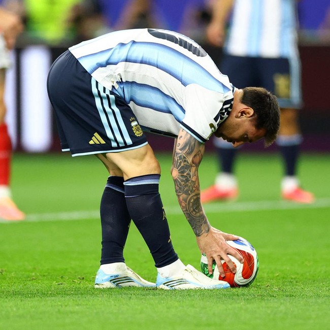 Ini Bukti Messi Raja Penalti