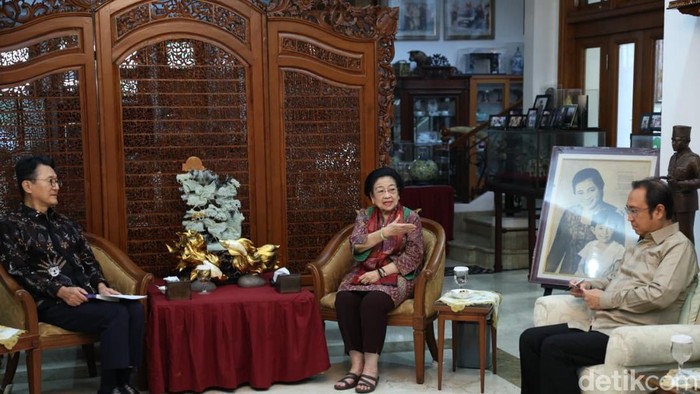 Megawati bertemu Duta Besar Korea Selatan untuk Indonesia Yoon Soon-gu, Senin (13/7/2026).