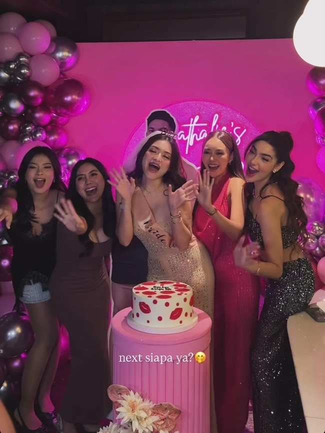 Nathalie Holscher Dapat Kejutan Bridal Shower: Bye Janda Era