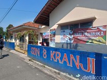 Hari Pertama Sekolah, SDN 8 Kranji Purwokerto Cuma Dapat 3 Murid Baru