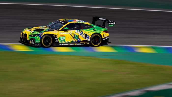 Team WRT 32 finis ke-12 di 6 Hours of Sao Paulo.
