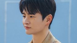 Momen Kencan Seo In Guk-Park Ji Hyun di See You At Work Tomorrow!