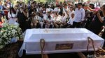 Temon adalah Pelawaknya Pelawak