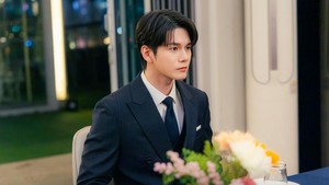 Ong Seong Wu memerankan Kang Min Hwan di Spooky in Love. Dia pewaris CL Hotel & Resort Group dan menjabat CEO CL Raymond Hotel. (Foto: dok. tvN)