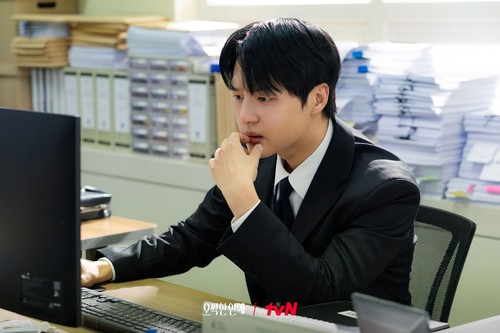 Adegan dalam drama Korea terbaru tvN 2026 Spooky in Love.
