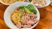 Antasaji: Bakmie Homemade Sapi Sichuan hingga Ayam Kampung di Blok M