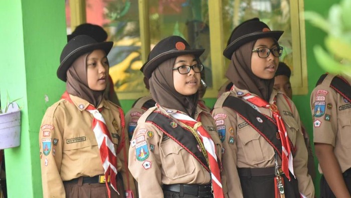 baju pramuka anak