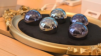 FreeClip 2 S meluncur dengan desain case dan earbuds yang elegan. Membuka kotaknya bahkan terasa estetik karena memang secantik itu. Foto: Aisyah Kamaliah Attamimi/detikINET