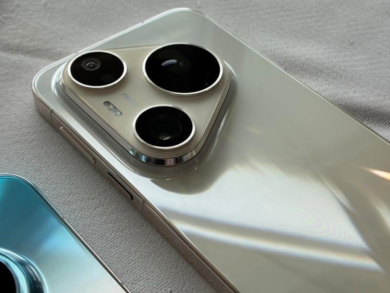 Huawei Pura 90 Pro Max