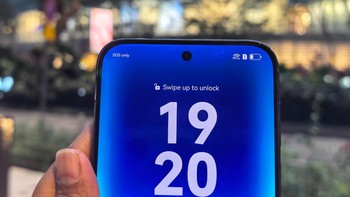 Sementara kamera depannya 13 MP dan mendukung ultrawide. Foto: Aisyah Kamaliah Attamimi/detikINET