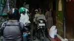 Jalur Tikus Jadi Andalan Pemotor Hindari Macet Tendean