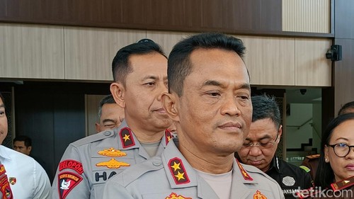Kapolda NTB, Irjen Kalingga Rendra Raharja ditemui di Kejati NTB, Selasa (14/7/2026). (Foto : Abdurrasyid Efendi/detikBali).