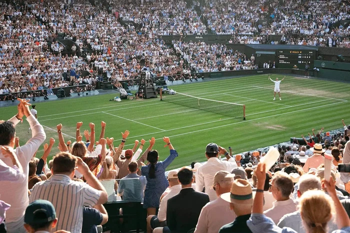 Laris Manis! 283 Ribu Porsi Stroberi Ludes di Wimbledon 2026