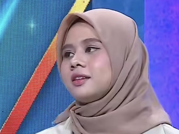 Mega Salsabillah di studio Rumpi, Trans TV.