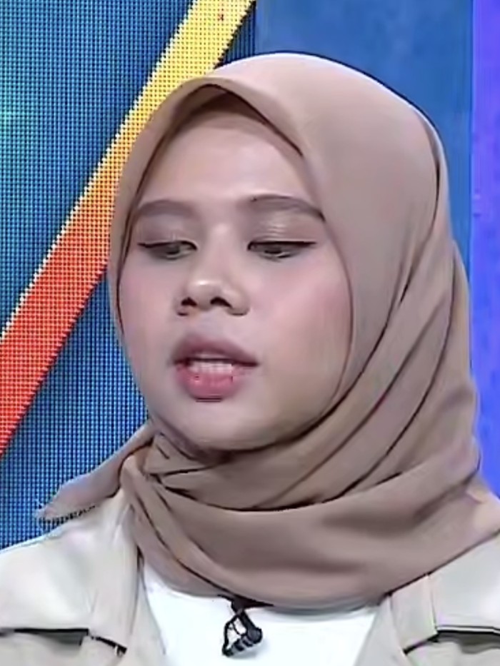 Mega Salsabillah di studio Rumpi, Trans TV.