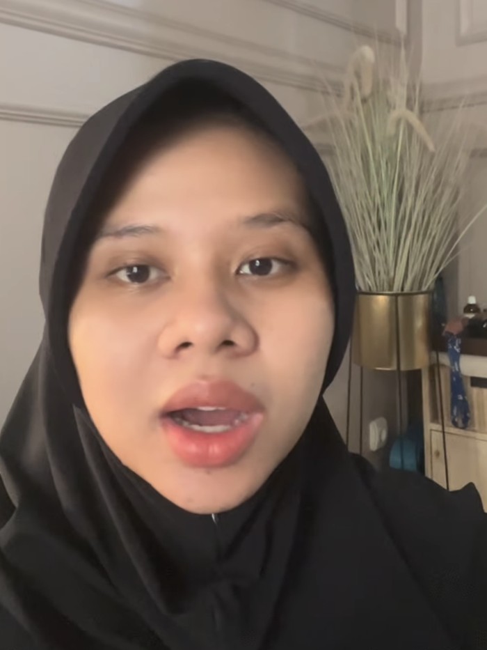 Mega Salsabillah di studio Rumpi, Trans TV.