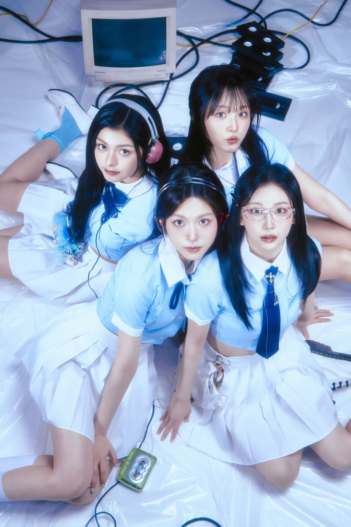 Girlband fiksi IRION dari drama Korea terbaru MBC Plus My Idol, My Debut.