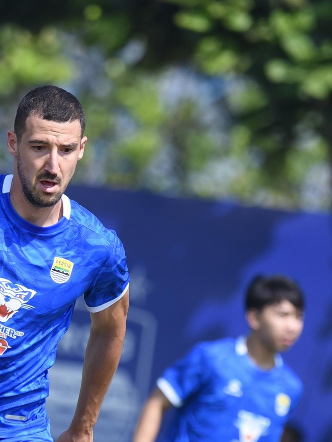 Nomor Punggung Para Prajurit Baru Persib Bandung