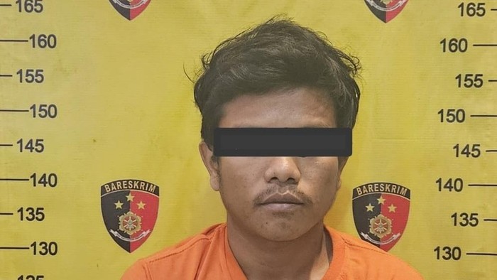 Pelaku penganiayaan di Surabaya karena emosi pesan dan status WhatsApp.