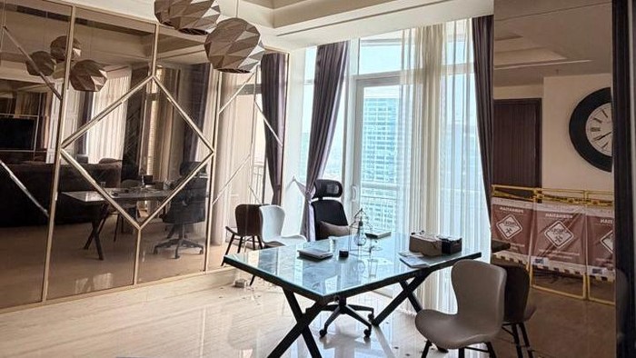 Penampakan unit apartemen Benny Tjokro yang dilelang Kejagung (dok. situs lelang.go.id)
