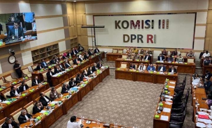 Peradi Profesional Dorong Antisipasi Hubungan Hukum Lintas Negara