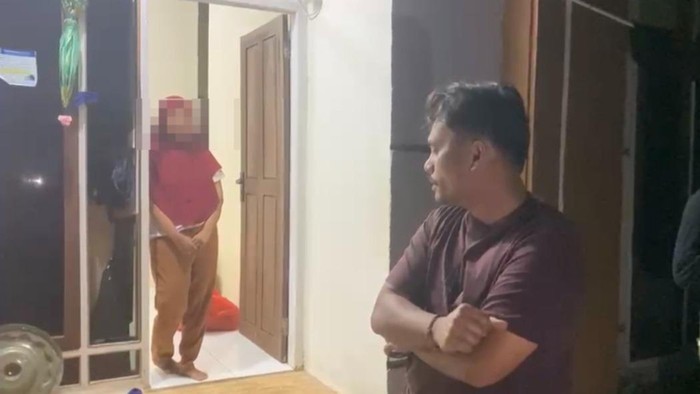 Polisi bantu ibu dan anak penyandang autisme yang kelaparan di Kendari setelah suami ditangkap kasus curanmor.