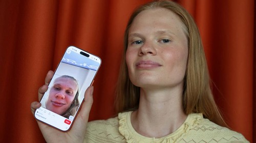 Anastasia Kostromitina, model of MOTION agency, who has gone viral with striking likeness to Norway's Erling Haaland, poses in Moscow, Russia July 10, 2026.  REUTERS/Ramil Sitdikov