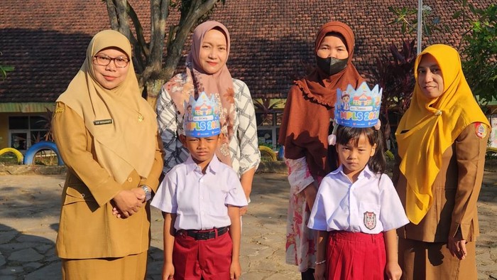 Siswa baru SDN Jember Lor 06