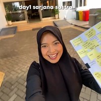 Viral! Kisah Mahasiswi Rahasiakan Kelulusan Demi Lakukan Aksi Mengharukan Ini