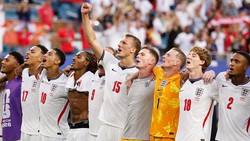 Legenda Arsenal: Inggris Vs Argentina Selayaknya Perang
