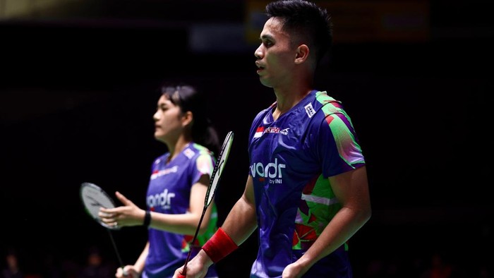 Indonesia dipastikan kehilangan seluruh wakil di sektor ganda campuran pada Japan Open 2026. Satu-satunya pasangan yang tampil, Amri Syahnawi/Nita Violina Marwah, langsung tersingkir di babak 32 besar.

Amri/Nita kalah dari unggulan keenam asal Pra
