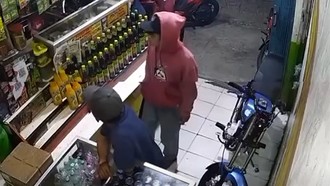 Bang Jago Akamsi Bogor Ngamuk Bawa Golok Berakhir Dicokok