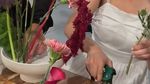Cute... Bridal Shower Gisela Cindy Didampingi Ibunda