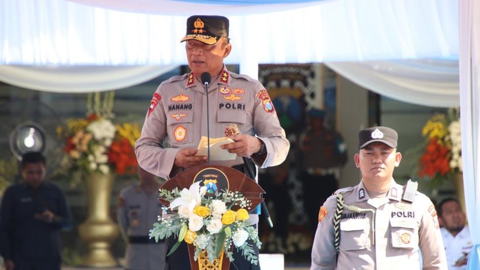 Kapolda Jatim Irjen Nanang Avianto