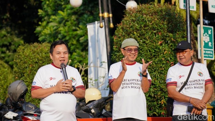 Ketua DPRD Kota Bogor, Dr. Adityawarman Adil.