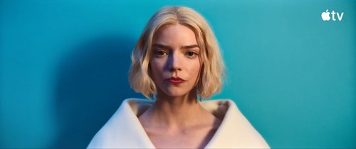 Penampilan Anya Taylor-Joy sebagai Lucky Armstrong dalam serial Lucky Apple TV.