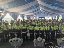 Menko Zulhas Tinjau Dermaga Petrokimia Gresik, Soroti Logistik Pangan