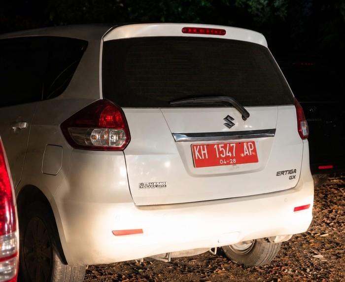 Mobil dinas RSUD Lamandau diparkir di tempat hiburan malam di Pangkalan Bun pada Sabtu (11/7) malam. (dok Istimewa)