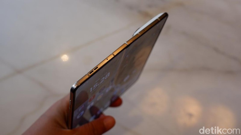 Motorola Razr Fold