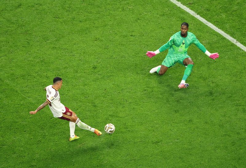 Pedro Porro Soccer Football - FIFA World Cup 2026 - Semi Final - France v Spain - Dallas Stadium, Arlington, Texas, U.S. - July 14, 2026 Spain's Pedro Porro scores their second goal past France's Mike Maignan IMAGN IMAGES via Reuters/Tim Heitman