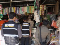 3.040 Batang Rokok Ilegal Ditemukan di Lamongan, Beredar di Kecamatan Pucuk