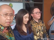 Banyak Hoax tentang Sarwendah, Pengacara Minta Ini ke Publik