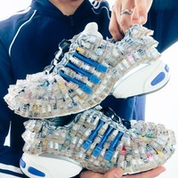 Sneakers Adidas Ini Disulap dari Ratusan Kabel Bekas, Hasilnya Nyentrik