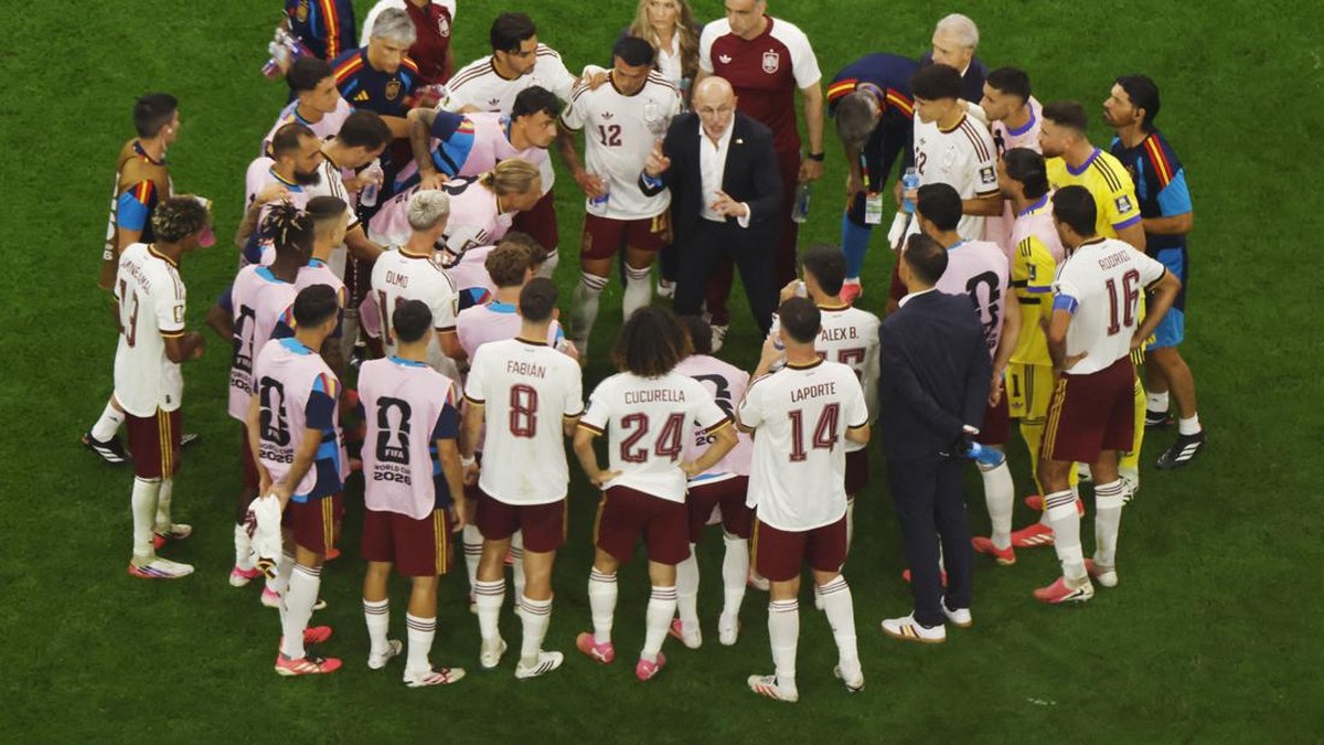 SOCCER-WORLDCUP-FRA-ESP/ SOCCER-WORLDCUP-FRA-ESP/