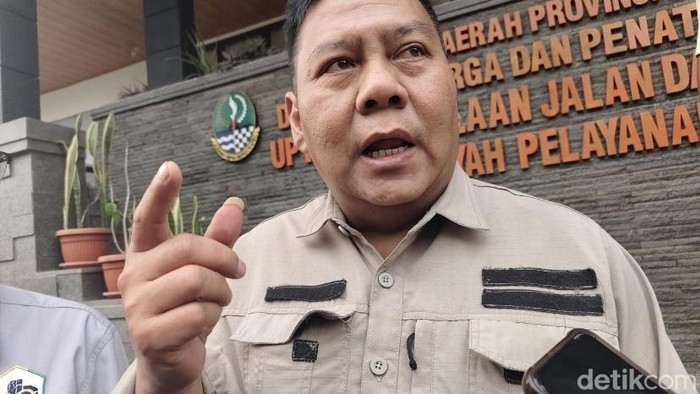 Sub Koordinator Pemeliharaan Rutin Jalan Dinas Bina Marga Jawa Barat UPTD Wilayah Pelayanan II, Rachmat Rustandi