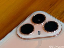 Unboxing Tecno Pova 8 5G: Desain Futuristik dengan Alive Matrix Display